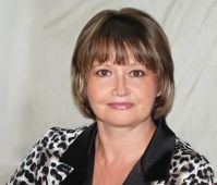 О ДЕЛОВОЙ РЕПУТАЦИИ ЧИНОВНИКОВ,  ИЛИ, КАК ТРУДНО ИСКАТЬ ЧЁРНУЮ КОШКУ В ТЁМНОЙ КОМНАТЕ…