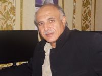 ПОД ЛЕЖАЧИЙ КАМЕНЬ ВОДА НЕ ТЕЧЁТ!