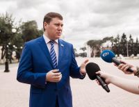 ИВАН АБРАМОВ: «Переселенцы из старого ветхого жилья переезжают в новое аварийное…»